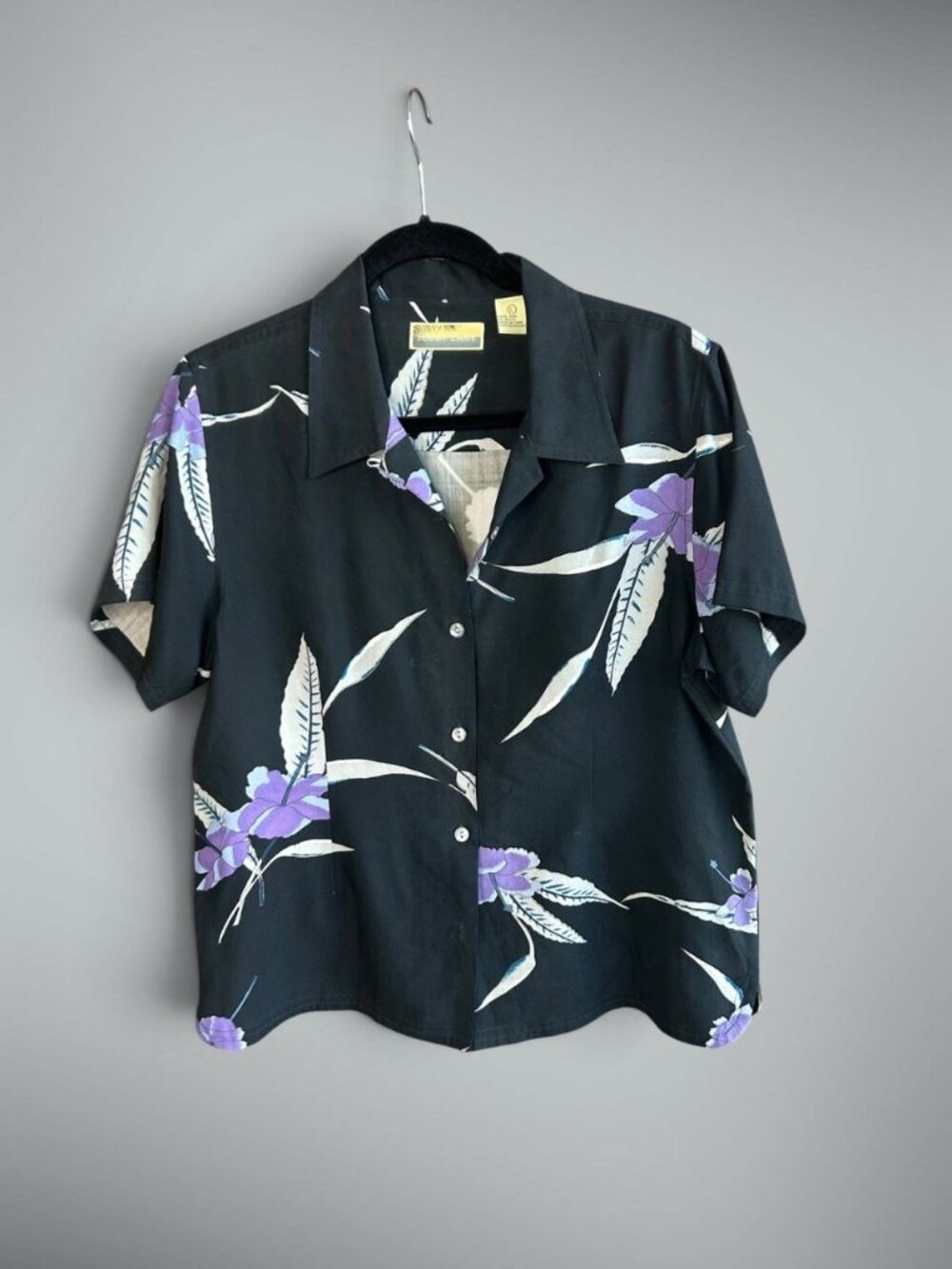 Bobby Chan Women's 100% Silk Hawaiian Purple Floral Blouse Size L